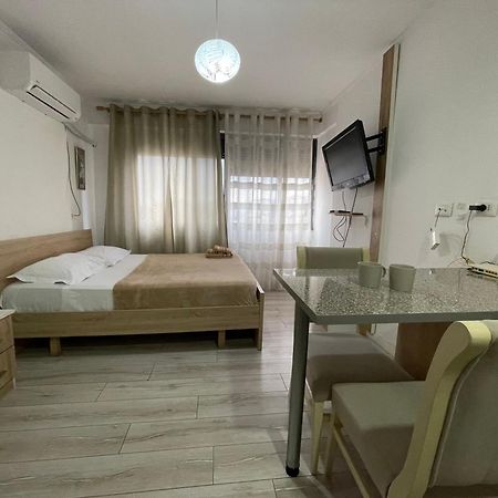 Downtown Modern Studio Apartment Tiran Dış mekan fotoğraf