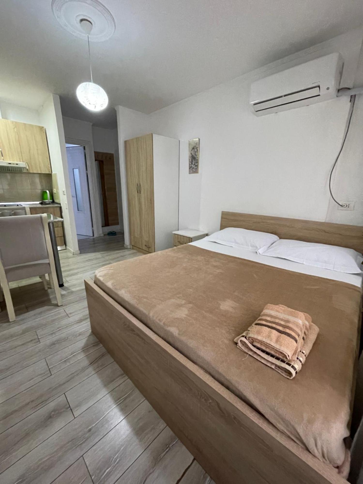 Downtown Modern Studio Apartment Tiran Dış mekan fotoğraf