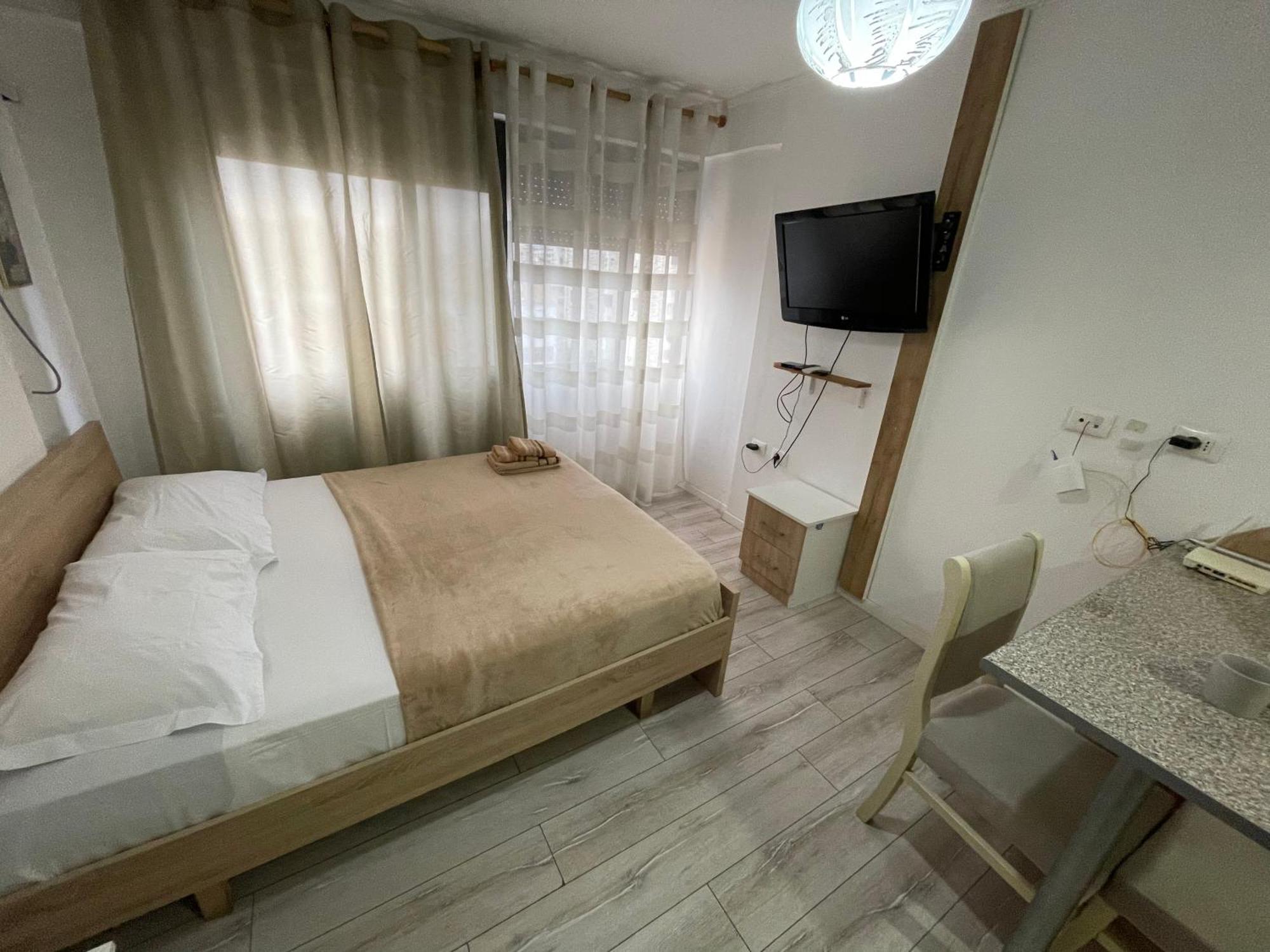 Downtown Modern Studio Apartment Tiran Dış mekan fotoğraf
